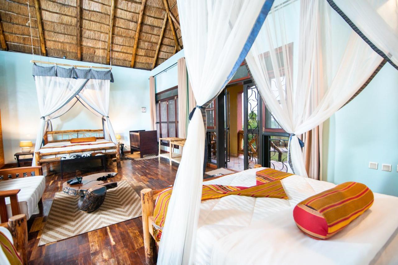 Buffalo Safari Lodge Katunguru ภายนอก รูปภาพ