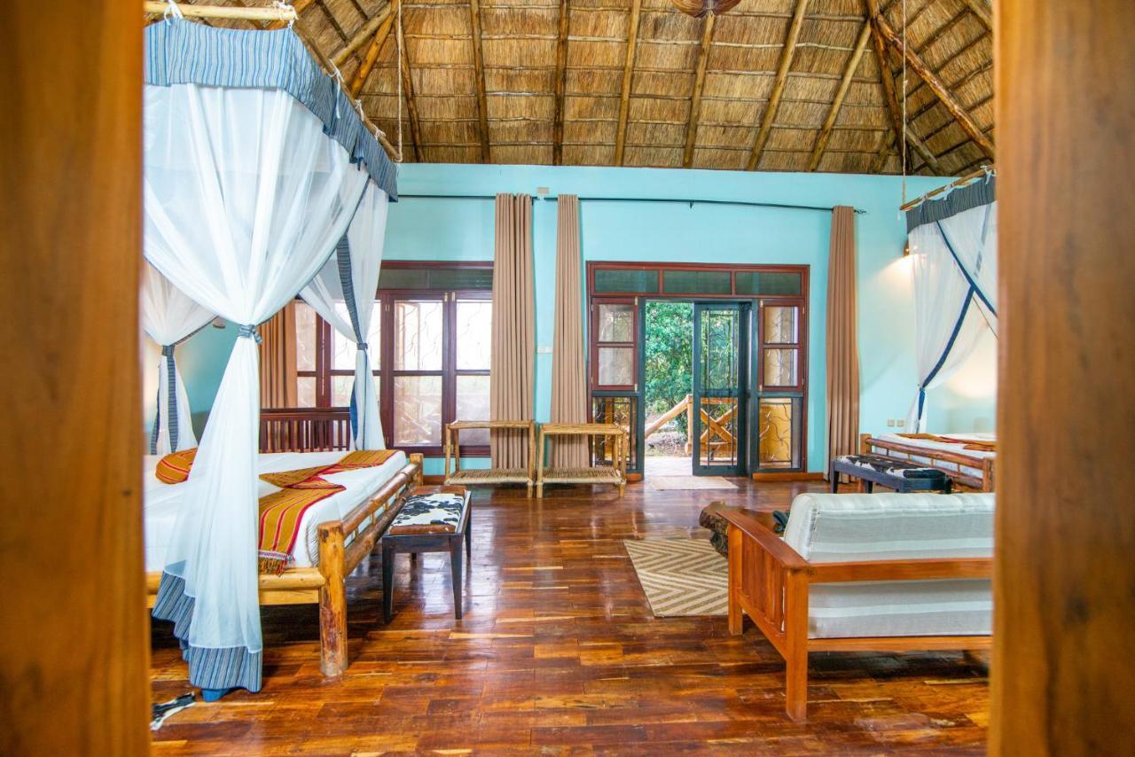 Buffalo Safari Lodge Katunguru ภายนอก รูปภาพ