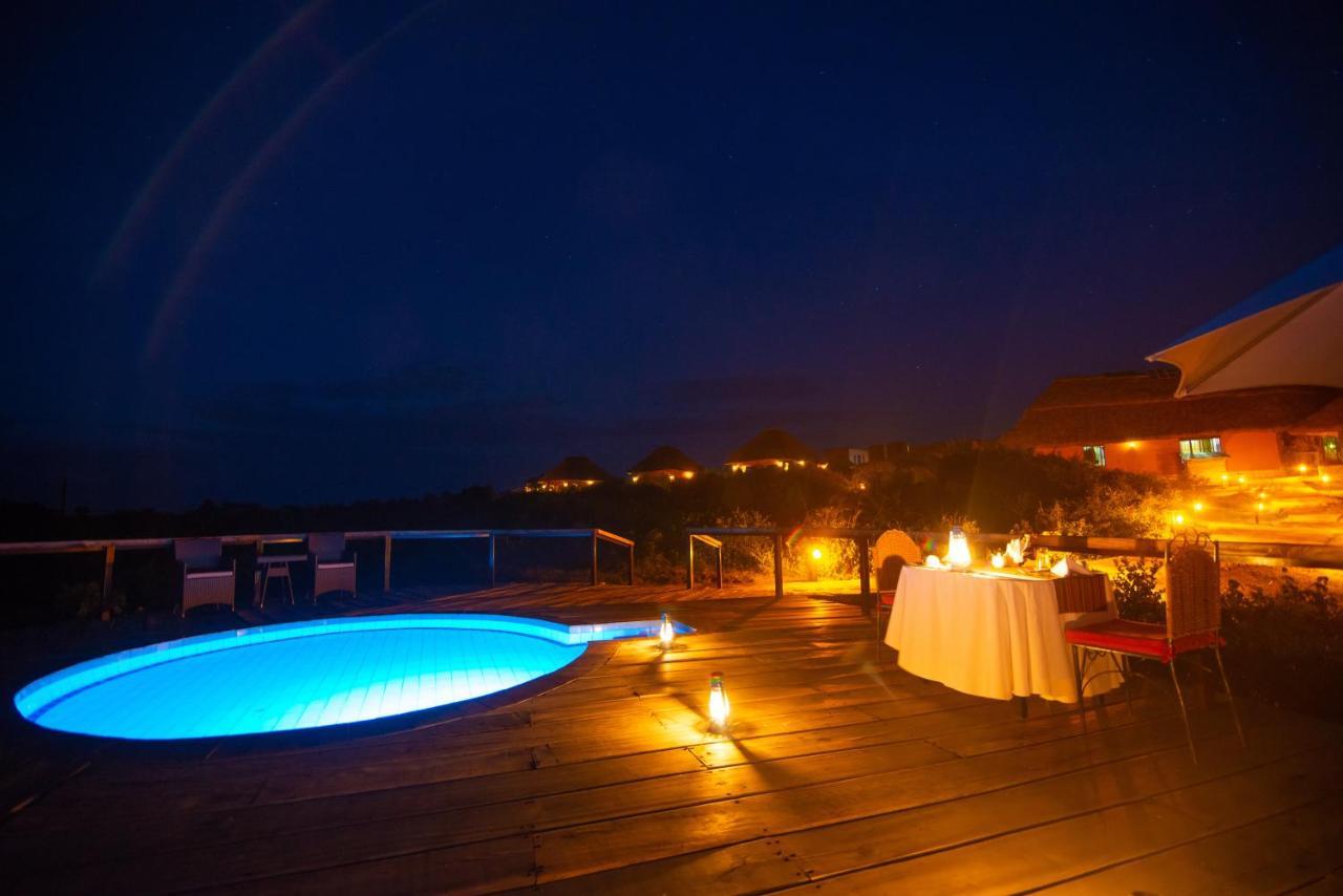 Buffalo Safari Lodge Katunguru ภายนอก รูปภาพ