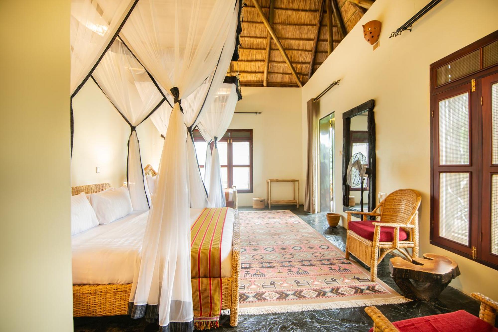 Buffalo Safari Lodge Katunguru ภายนอก รูปภาพ