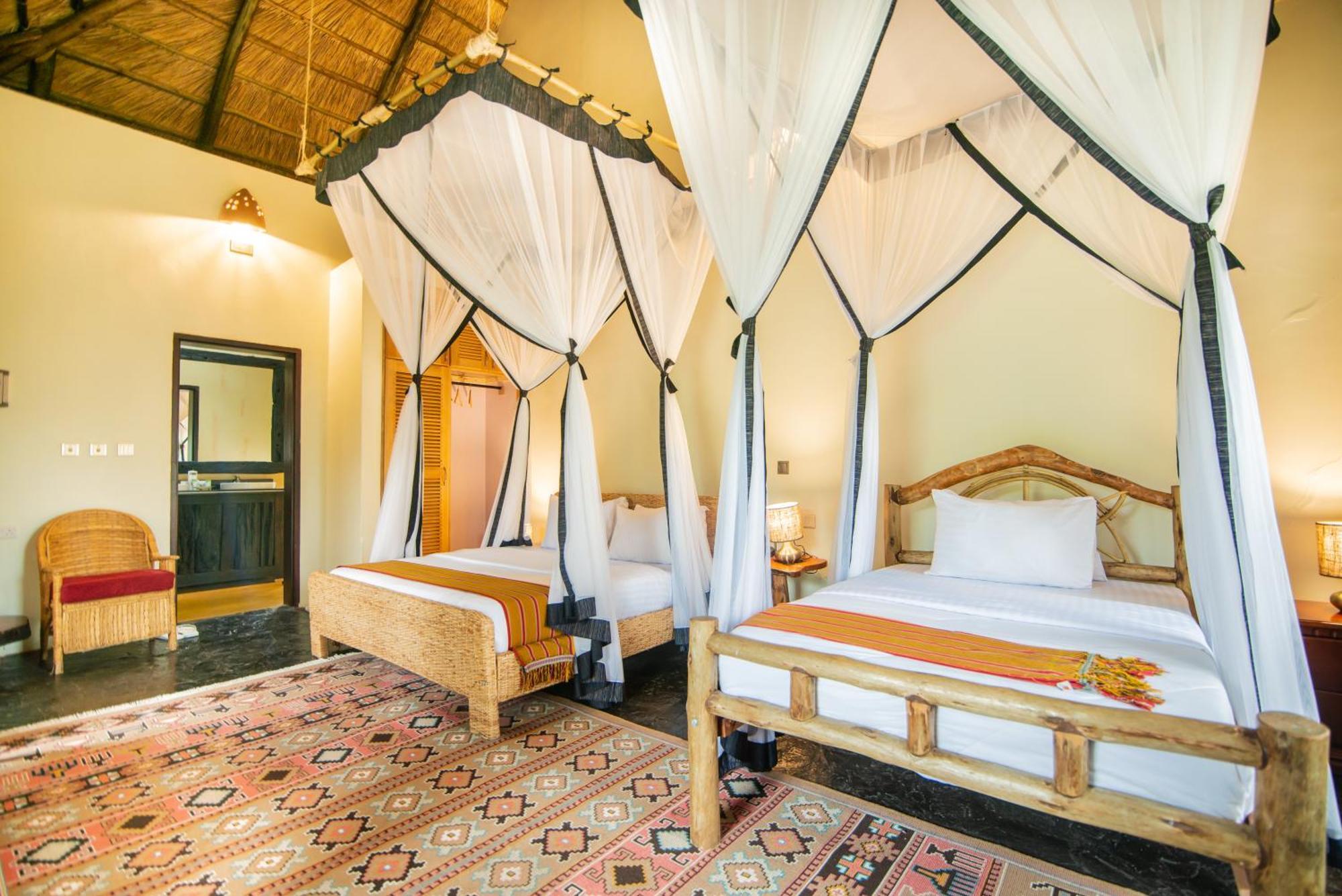 Buffalo Safari Lodge Katunguru ภายนอก รูปภาพ