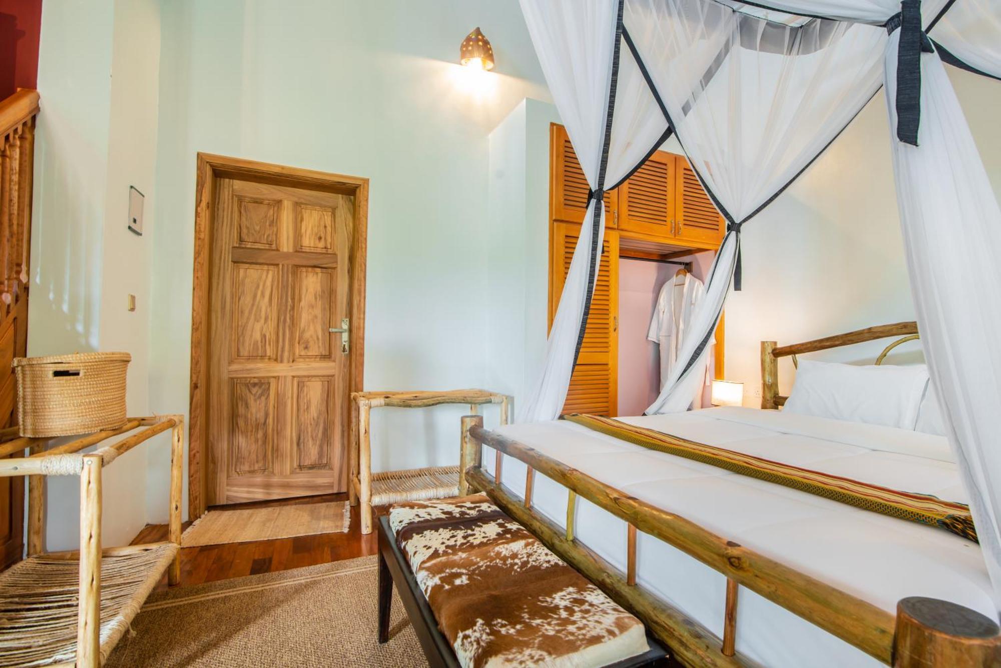 Buffalo Safari Lodge Katunguru ภายนอก รูปภาพ