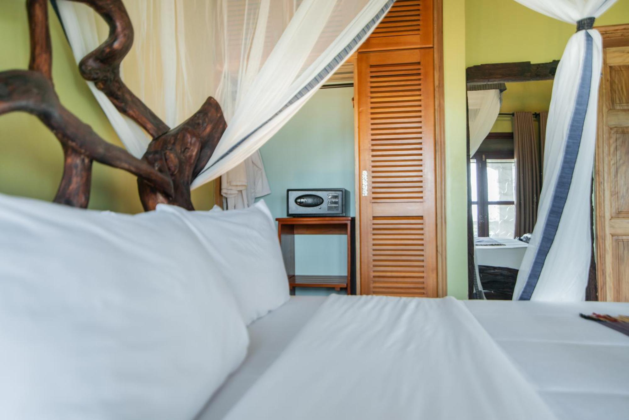 Buffalo Safari Lodge Katunguru ภายนอก รูปภาพ